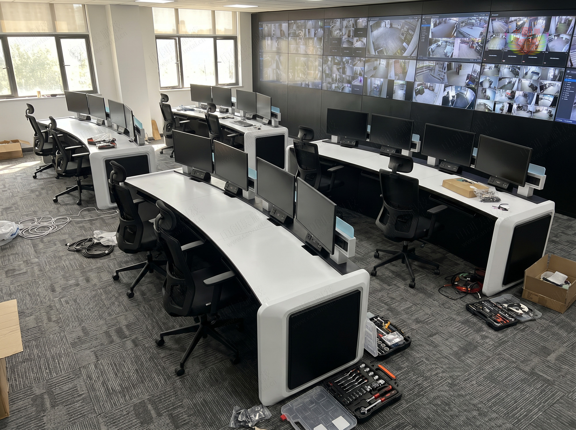 监控操作台样式图
